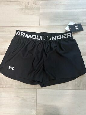 Girls NWT Under Armour Shorts